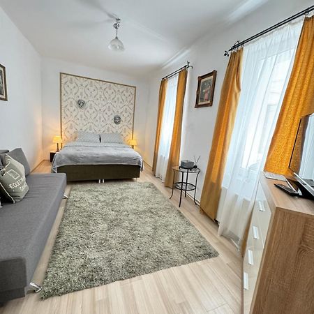 Ari Apartment براشوف المظهر الخارجي الصورة