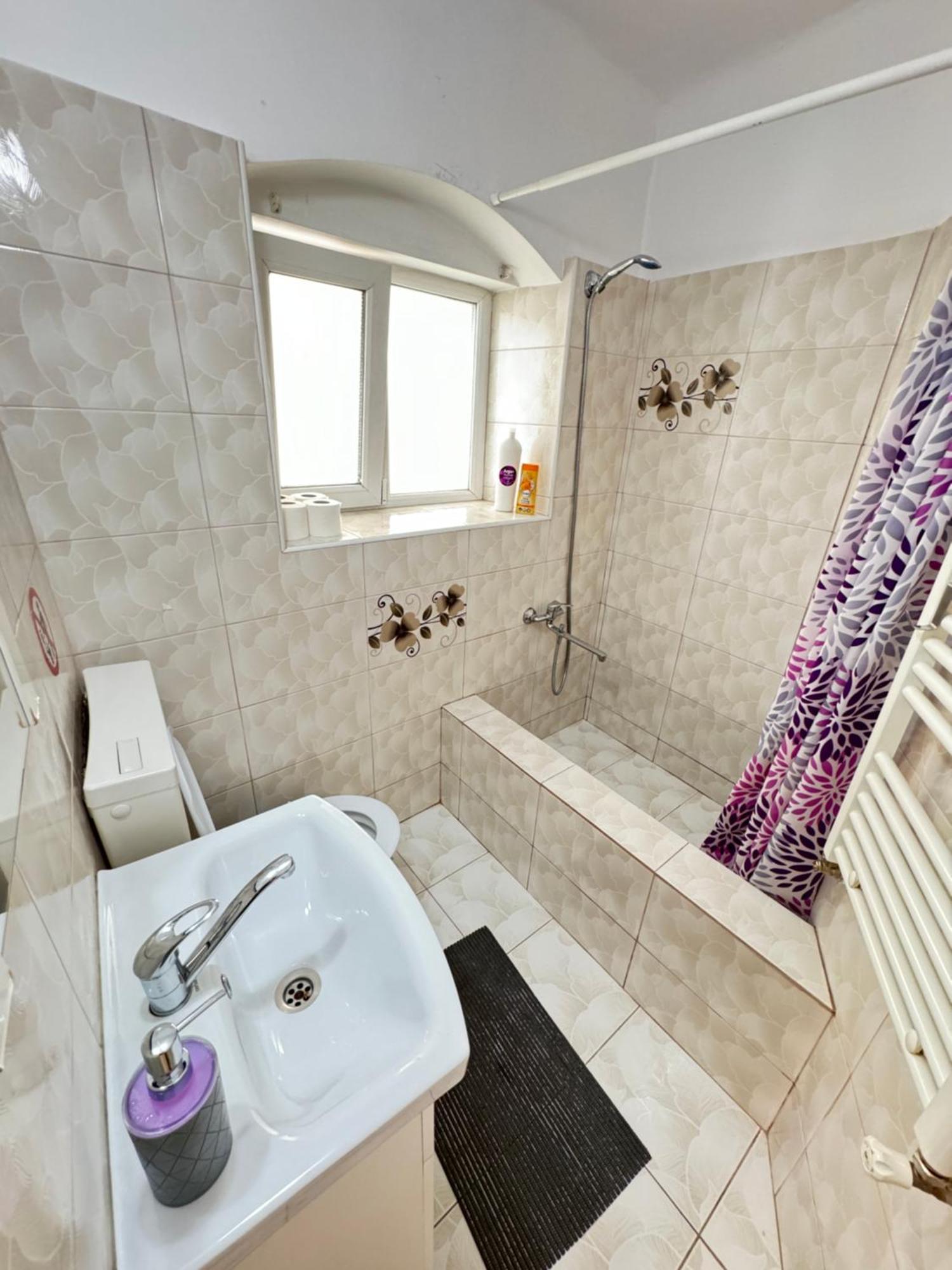 Ari Apartment براشوف المظهر الخارجي الصورة